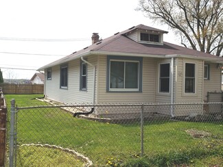 25165 W Mitchell Ct, Ingleside, IL 60041