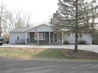 603 Weaver St, Washington, IL 61571