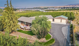 2545 6th St SE, East Wenatchee, WA 98802