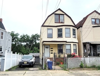 209 Sylvan Ave, Newark, NJ 07104