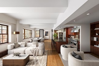202 Spring St Unit 3, New York, NY 10012