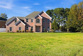 569 River Gate Rd, Chesapeake, VA 23322
