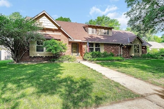 211 N Armour Ave, Wichita, KS 67206