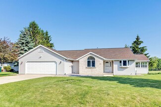 5073 Scottie Ct, New Franken, WI 54229