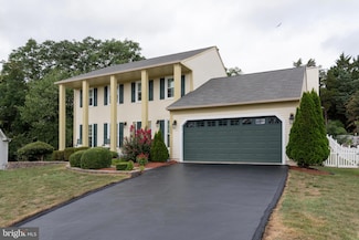 4405 Grayson Ln, Fredericksburg, VA 22408