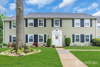 264 Middlebury Ln Unit A, Monroe Township, NJ 08831