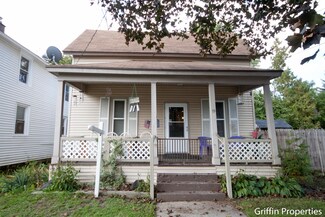19 Deloney Ave NW, Grand Rapids, MI 49504