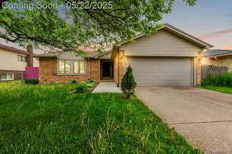 38342 Sleigh Dr, Sterling Heights, MI 48310
