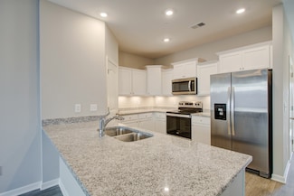 300 Ellesmere Ct, Spring Hill, TN 37174