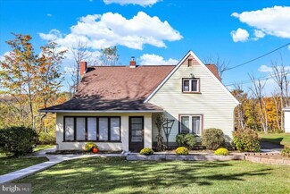 1375 Farmington Ave, Pottstown, PA 19464