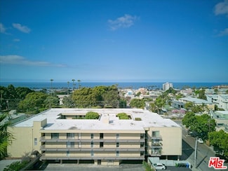 2311 4th St Unit 220, Santa Monica, CA 90405