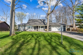 3114 Gleneagle Dr, Findlay, OH 45840
