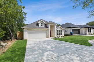 1709 Etta St, Fort Worth, TX 76105