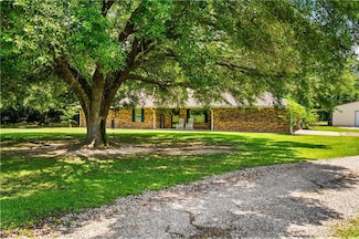 4464 Heritage Rd, Ville Platte, LA 70586