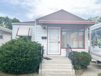 1975 Arthur St, Gary, IN 46404