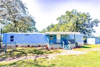 688 4th St, Polk City, FL 33868