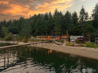 10778 NE Seaborn Rd, Bainbridge Island, WA 98110
