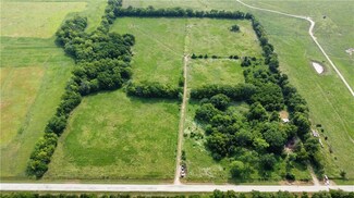 1563 County Rd 1077, Blue Mound, KS 66010
