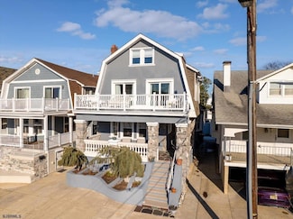 7 N Surrey Ave, Ventnor City, NJ 08406