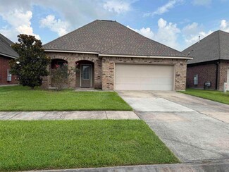 1870 Oakwood Dr, Saint Gabriel, LA 70776