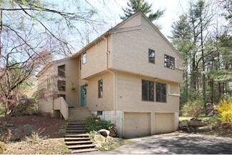 42 Ledgeways, Carlisle, MA 01741