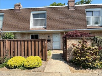 6478 State Rd Unit G10, Cleveland, OH 44134