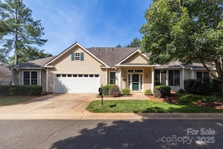 4467 Antelope Ln, Charlotte, NC 28269