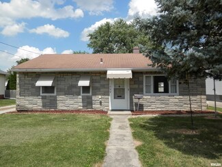 1829 Baird Ave, Galesburg, IL 61401