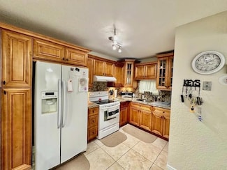 8901 S Hollybrook Blvd Unit 304, Pembroke Pines, FL 33025