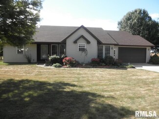 4640 W Divernon Rd, Auburn, IL 62615