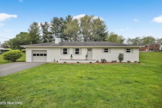 929 N East End Rd, Strawberry Plains, TN 37871