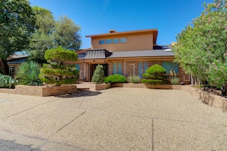 4528 7th St, Lubbock, TX 79416