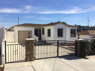 643 Iona Dr, San Diego, CA 92114