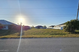 1010 NW 8th Place, Cape Coral, FL 33993