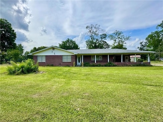 5103 Davis Dr, Ball, LA 71405