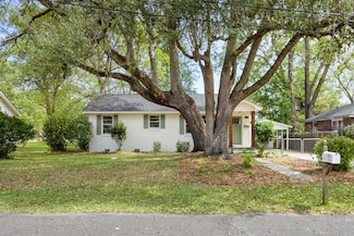 5110 Temple St, North Charleston, SC 29405