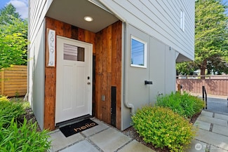 5949 41st Ave SW Unit 5, Seattle, WA 98136