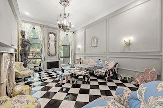 260 W 25th St Unit 2, New York, NY 10001