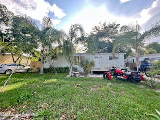 3927 W Ridgewood Dr, Cocoa, FL 32926