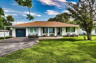 450 County Road 206, Sargent, TX 77414
