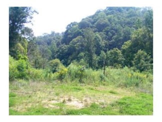 200 Rd, Prestonsburg, KY 41653