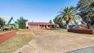 6345 Oak Knoll Rd, Panama City, FL 32404