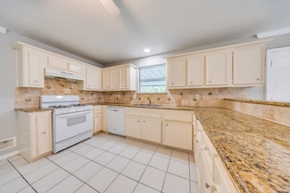2711 Chapman St, Houston, TX 77009
