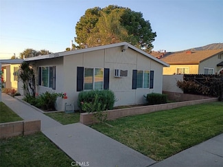 233 S Minnesota Ave, Glendora, CA 91741