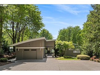 9833 NW Skyline Blvd, Portland, OR 97231