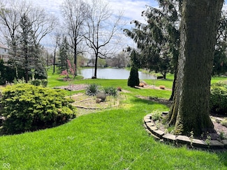 4407 Moss Ridge Ln, Indianapolis, IN 46237