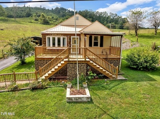 4196 Walker Mountain Rd, Bristol, VA 24202