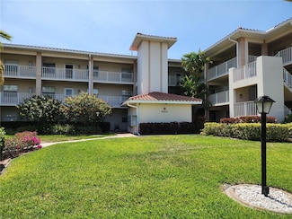 6503 Stone River Rd Unit 302, Bradenton, FL 34203