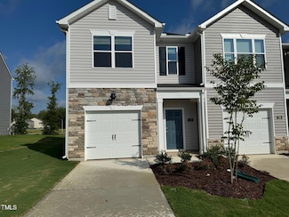 180 Starlight St, Sanford, NC 27330