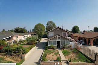 11808 Laurel Ave, Whittier, CA 90605